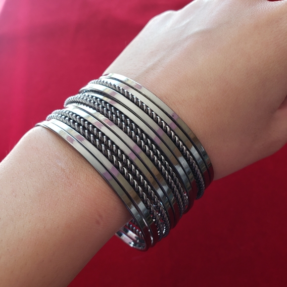 Black Silver Metal Multi Strand Cuff Statement Bracelet - Picture 2 of 7